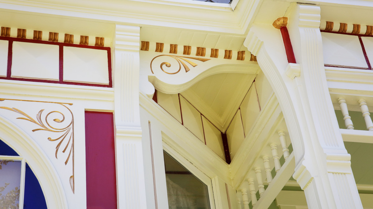 Central-Ave-Queen-Anne-Victorian-6-1