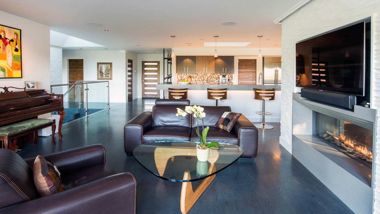 Liv-Room-M-DSC_2407